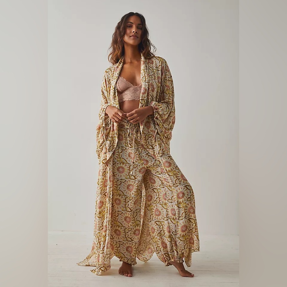 Free People Hey There Robe & Pants Set OS